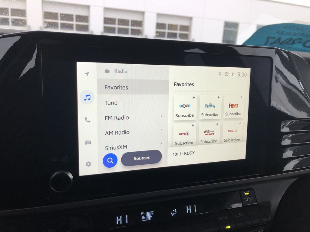 2025 Toyota Camry Hybrid