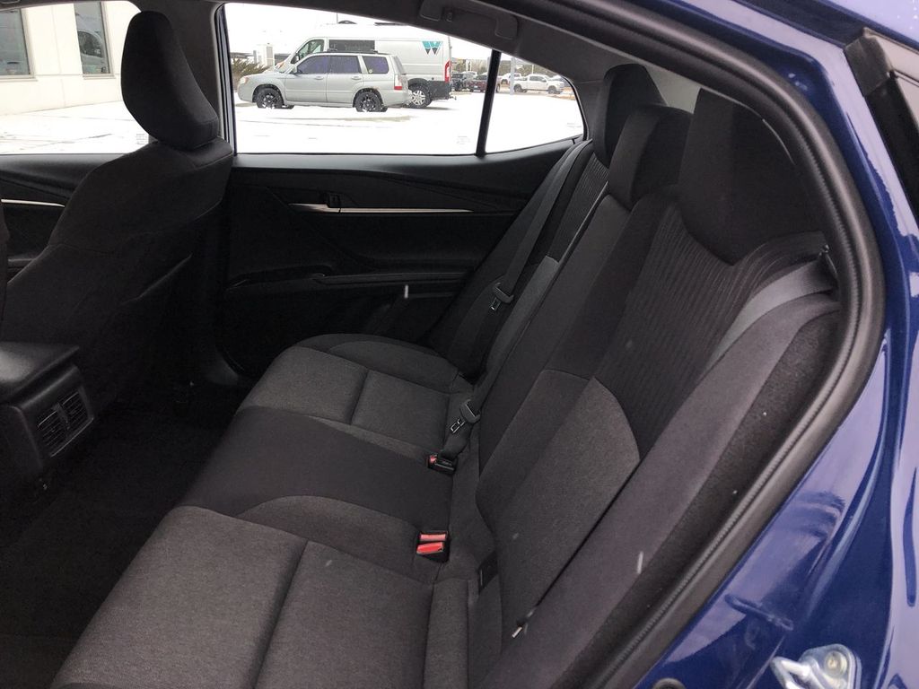 2025 Toyota Camry Hybrid