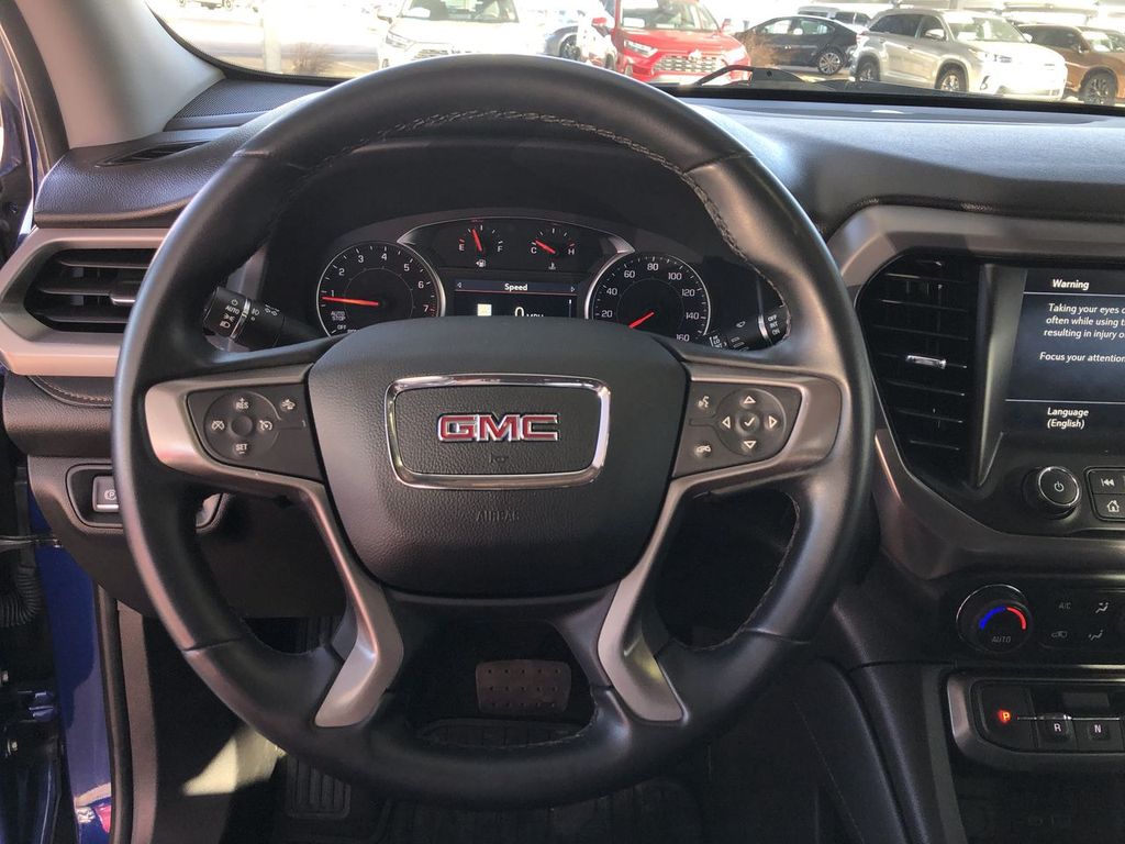 2023 GMC Acadia