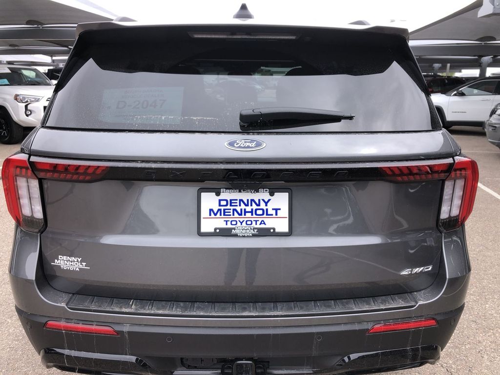 2025 Ford Explorer