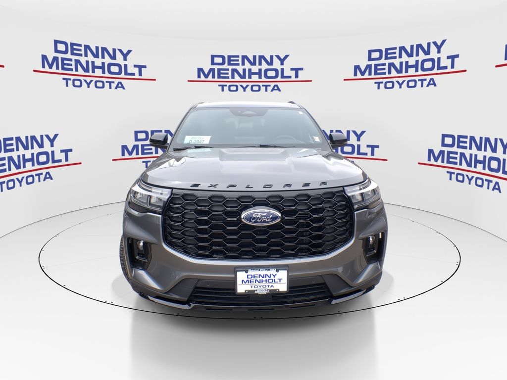 2025 Ford Explorer