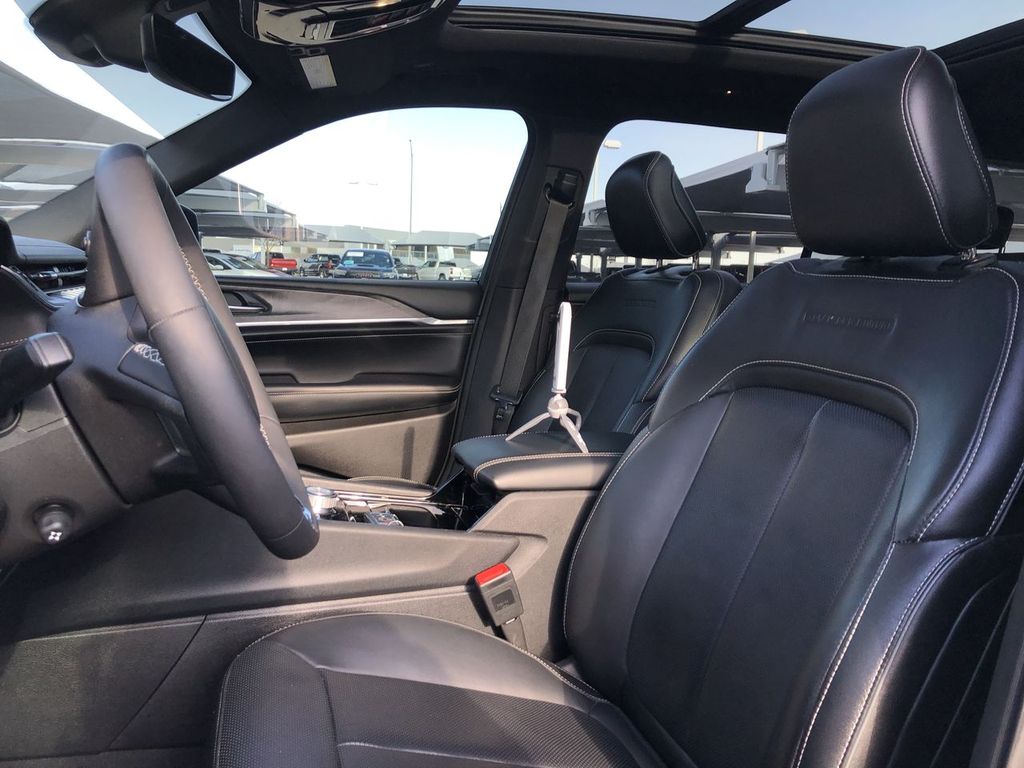 2023 Jeep Grand Cherokee L