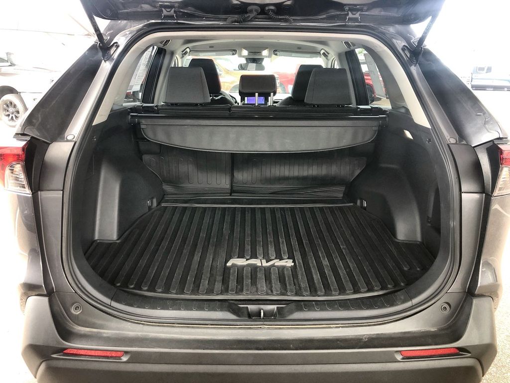 2025 Toyota RAV4 Hybrid
