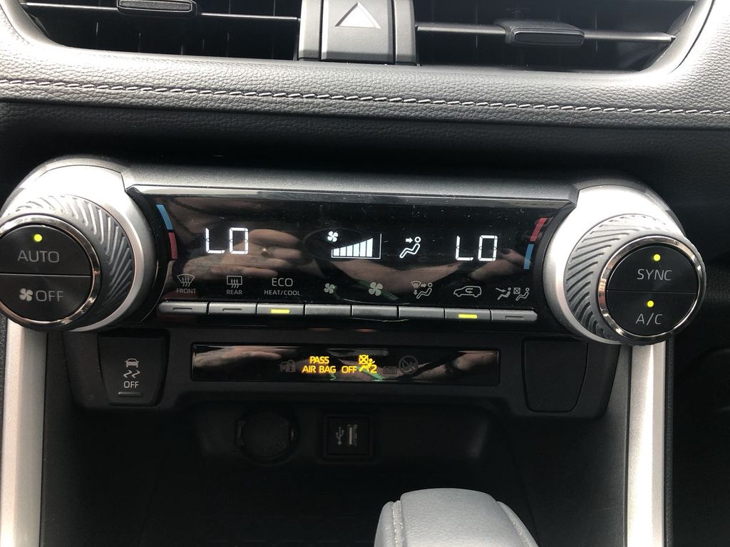 2025 Toyota RAV4 Hybrid