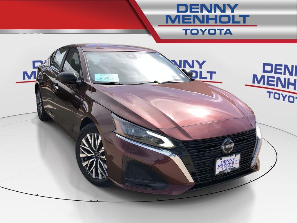 Used 2024 Nissan Altima 2.5 SV Cars