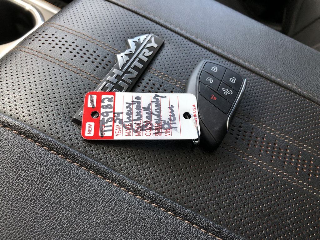 2024 Chevrolet Silverado 3500