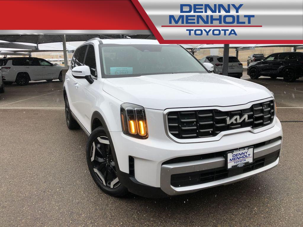 Used 2024 Kia Telluride S SUVs