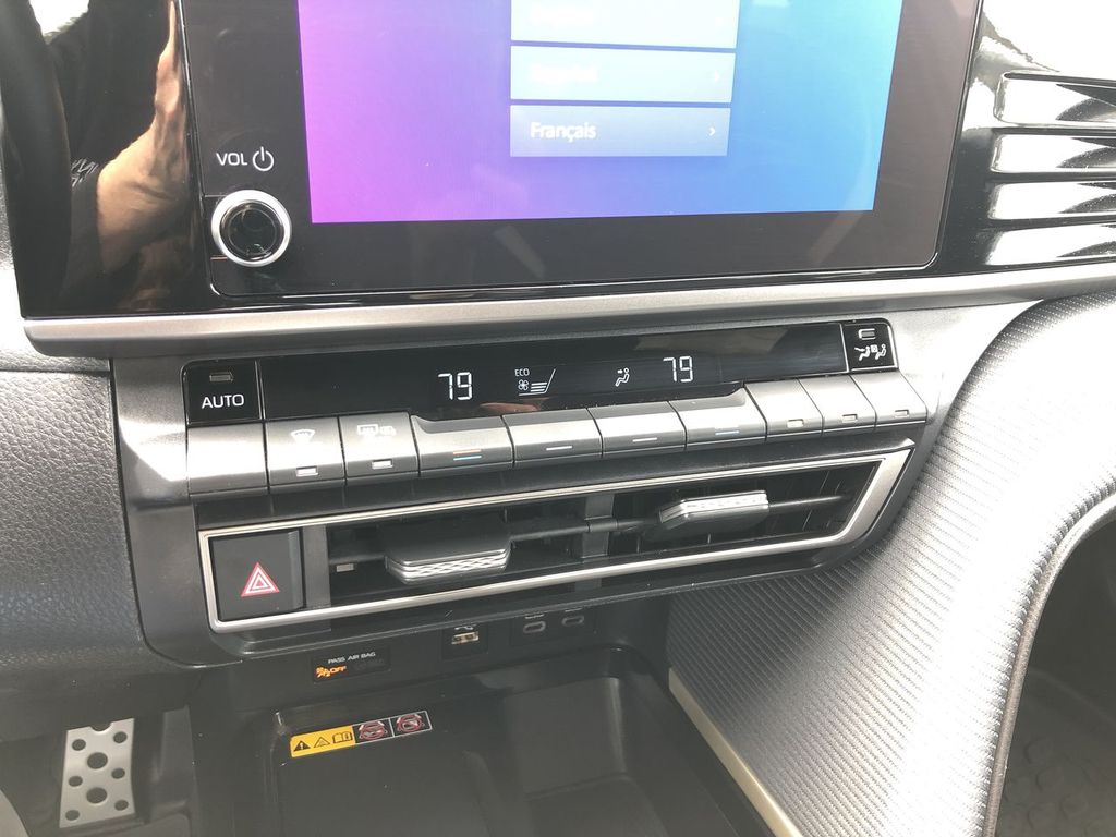 2025 Toyota Camry Hybrid