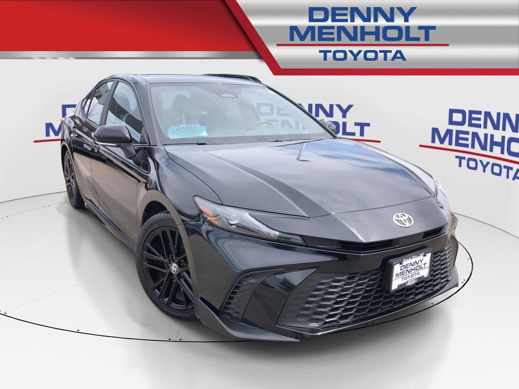 Used 2025 Toyota Camry Hybrid SE Cars