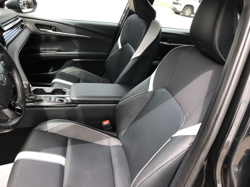 2025 Toyota Camry Hybrid