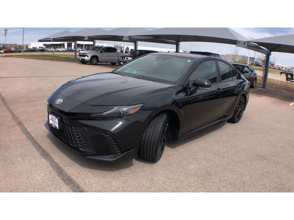 2025 Toyota Camry Hybrid