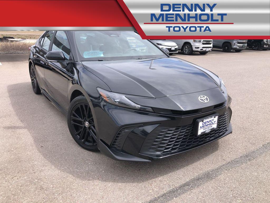 Used 2025 Toyota Camry Hybrid SE Cars