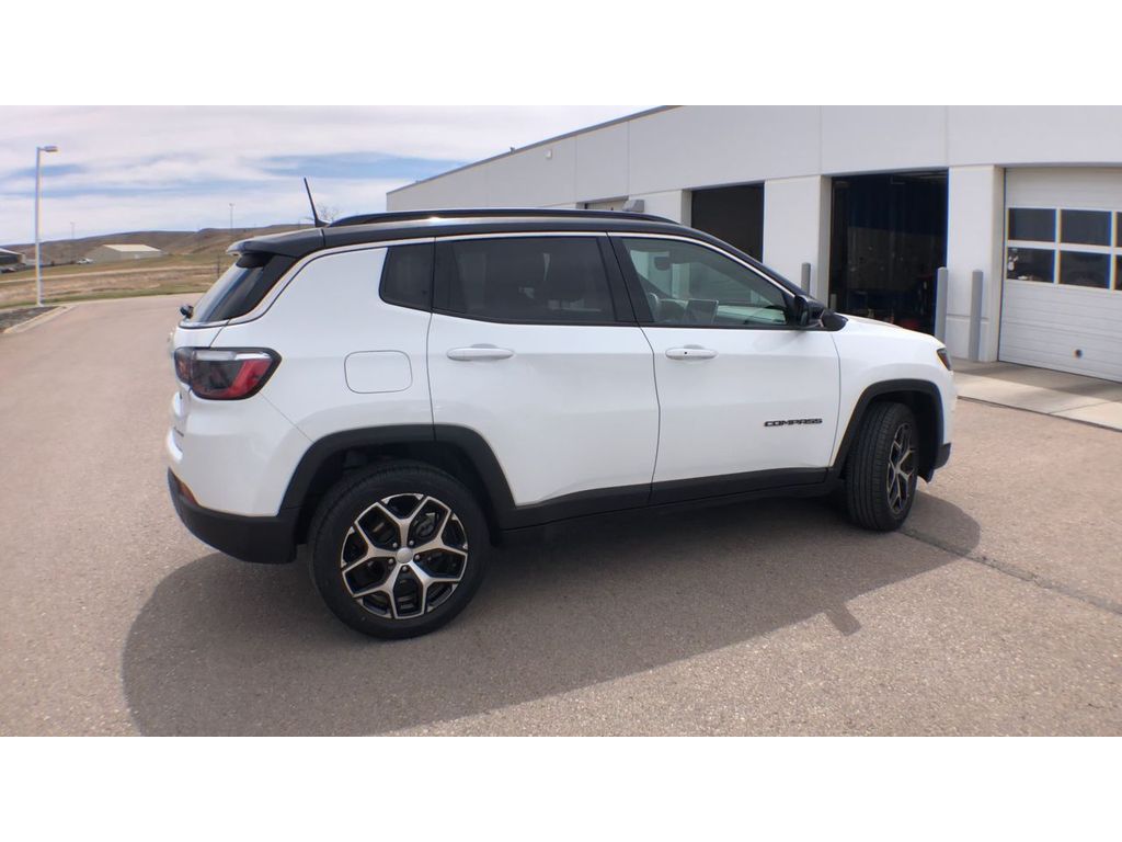2024 Jeep Compass