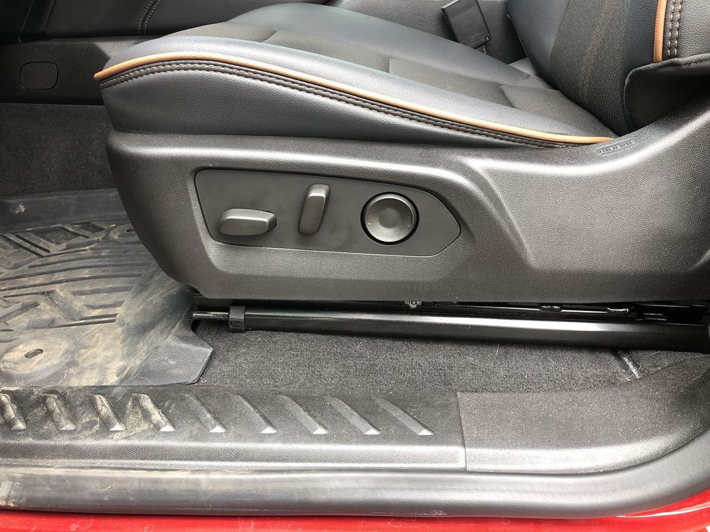 2024 GMC Canyon