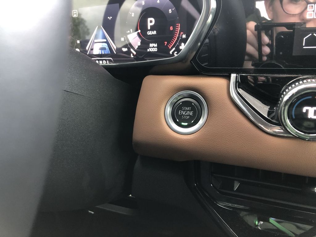 2024 GMC Canyon
