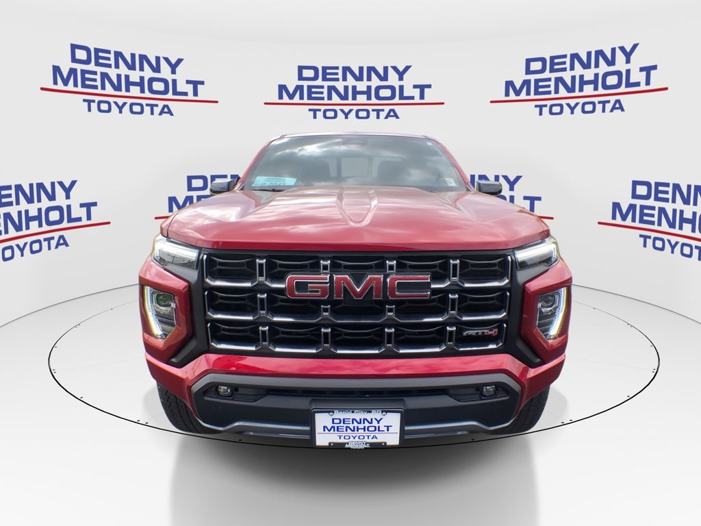 2024 GMC Canyon