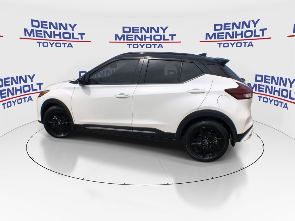 2023 Nissan Kicks