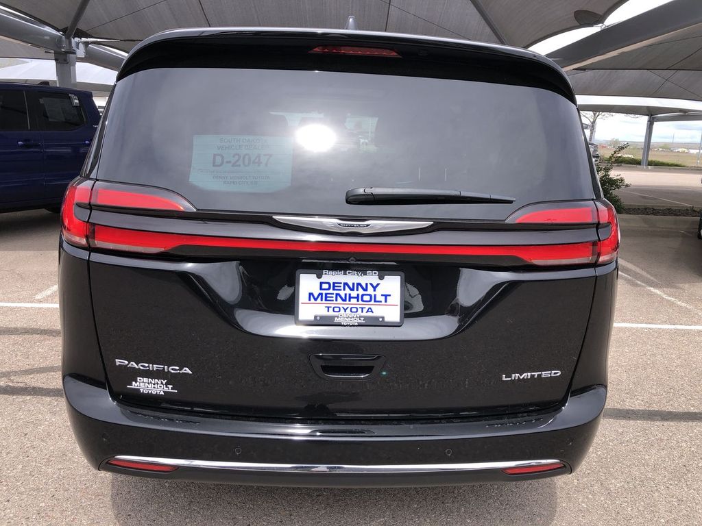 2024 Chrysler Pacifica