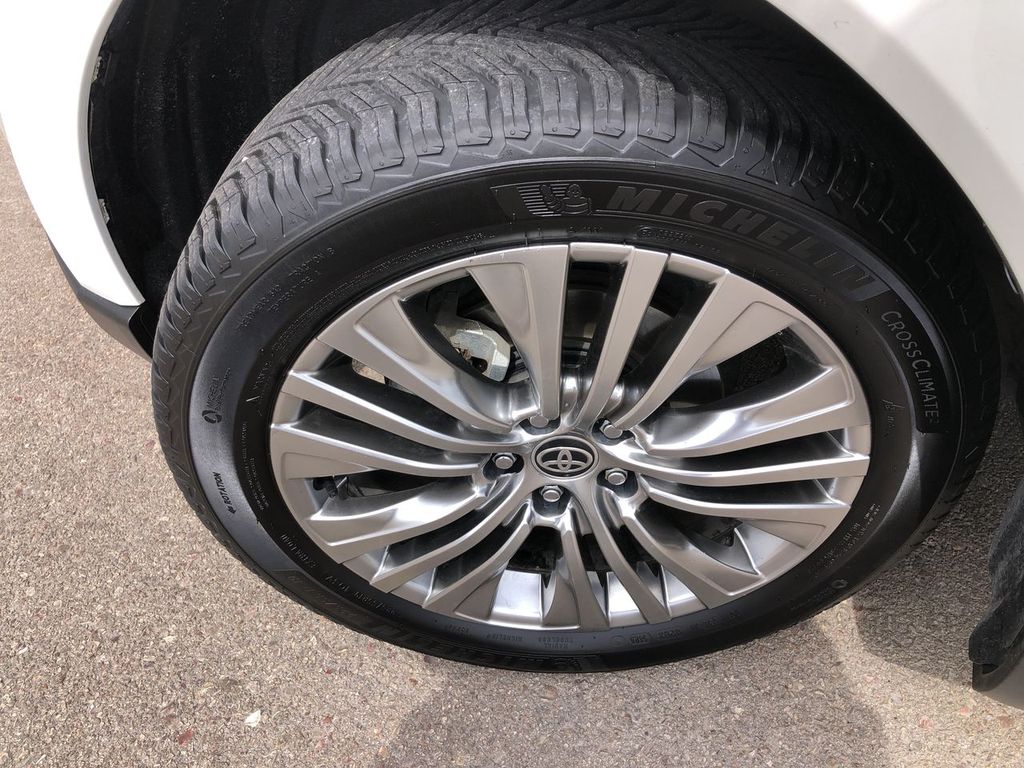 2021 Toyota Venza