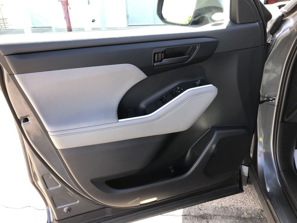 2023 Toyota Highlander Hybrid