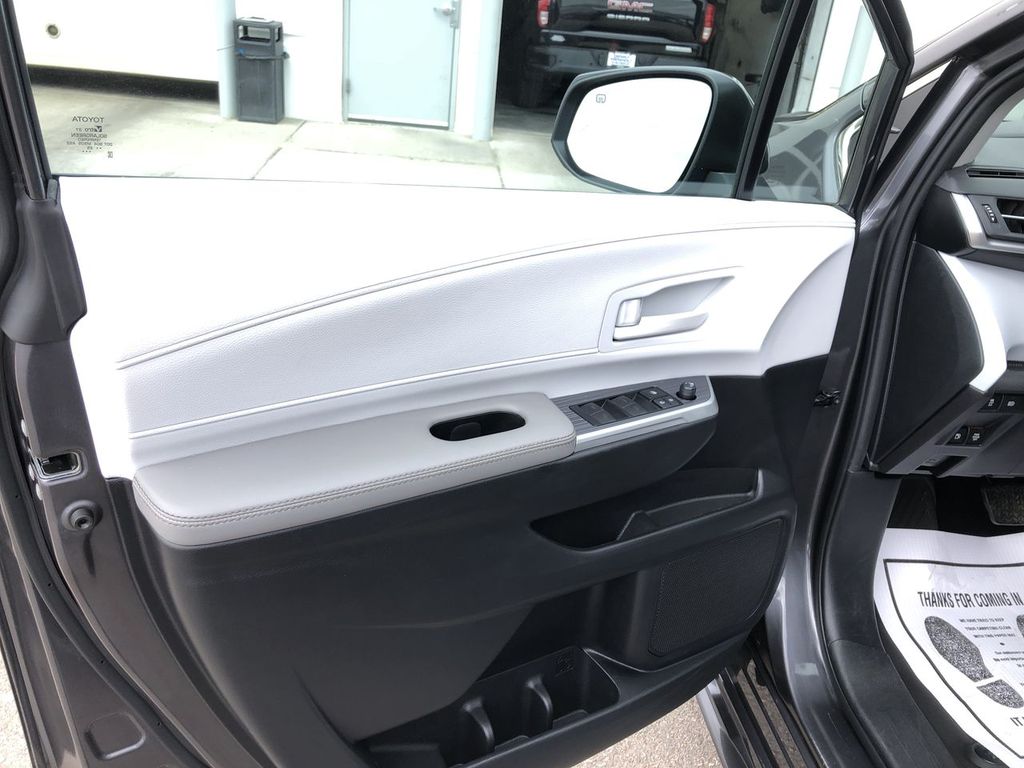 2025 Toyota Sienna