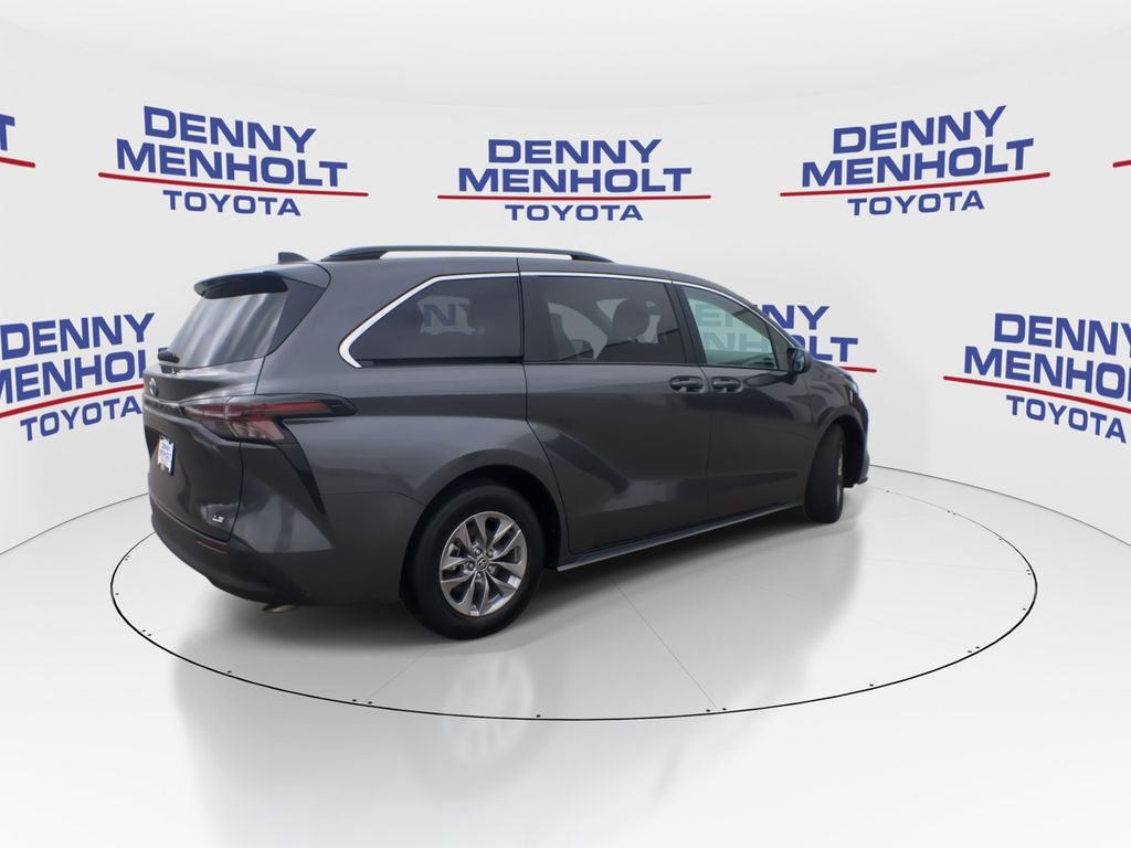 2025 Toyota Sienna