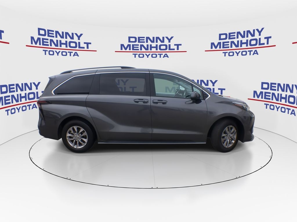 2025 Toyota Sienna