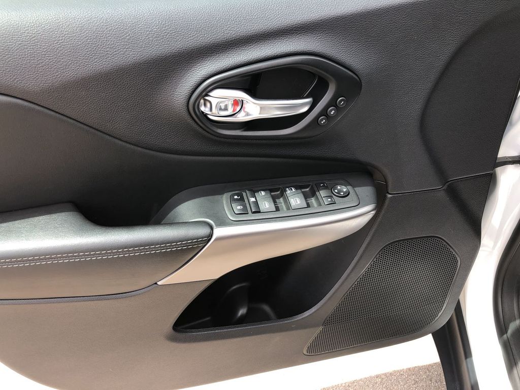 2022 Jeep Cherokee