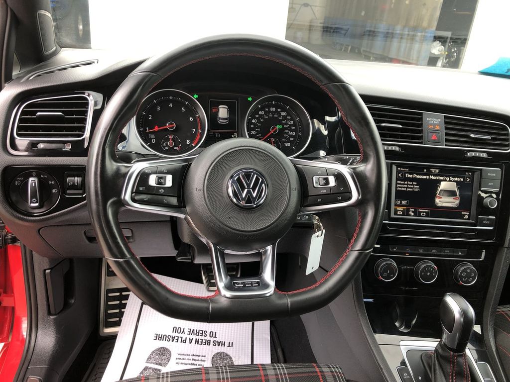 2020 Volkswagen Golf GTI