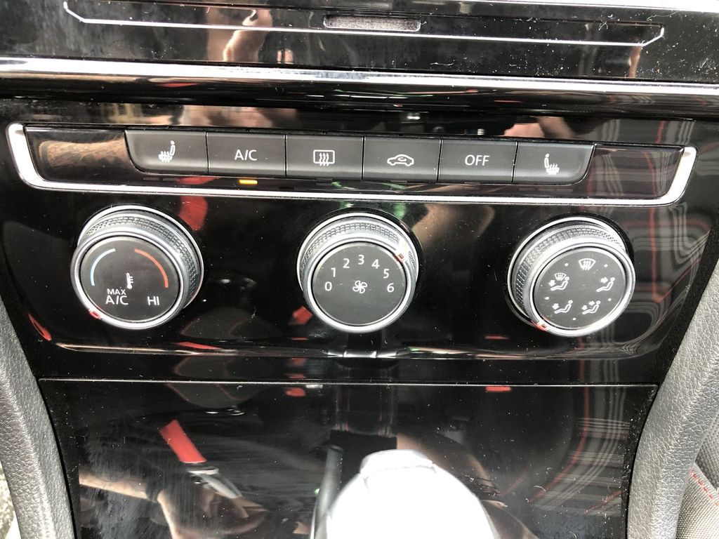 2020 Volkswagen Golf GTI