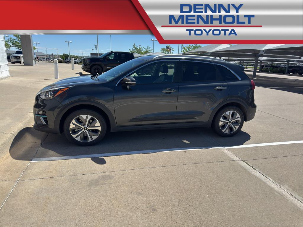 Used 2022 Kia Niro EV EX SUVs