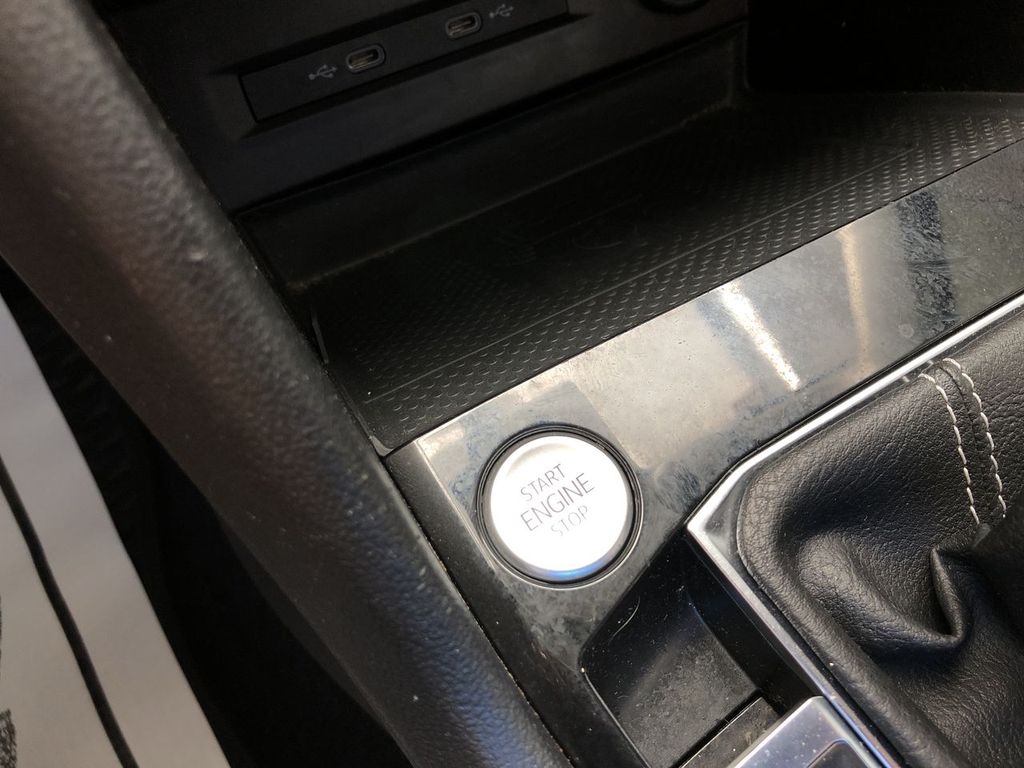 2022 Volkswagen Taos