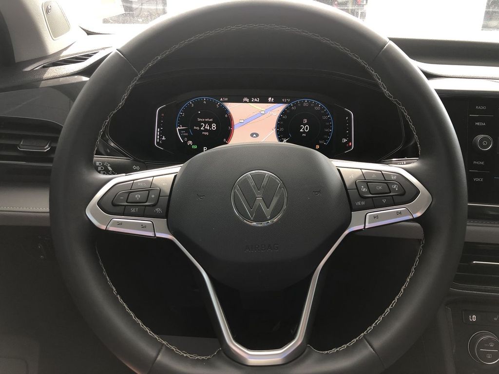 2022 Volkswagen Taos