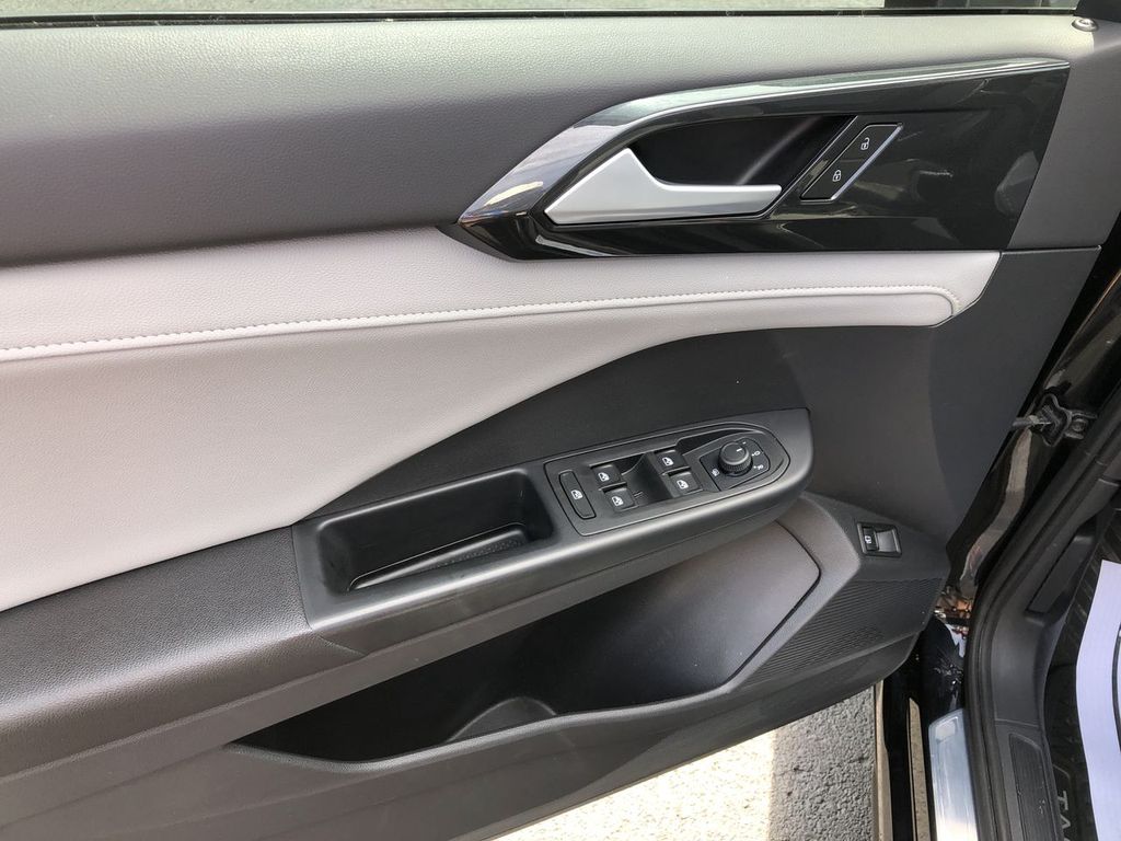 2022 Volkswagen Taos