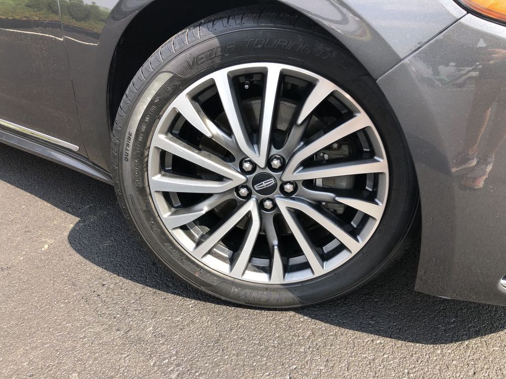 2017 Lincoln Continental