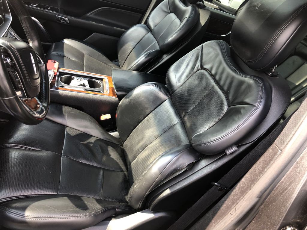 2017 Lincoln Continental