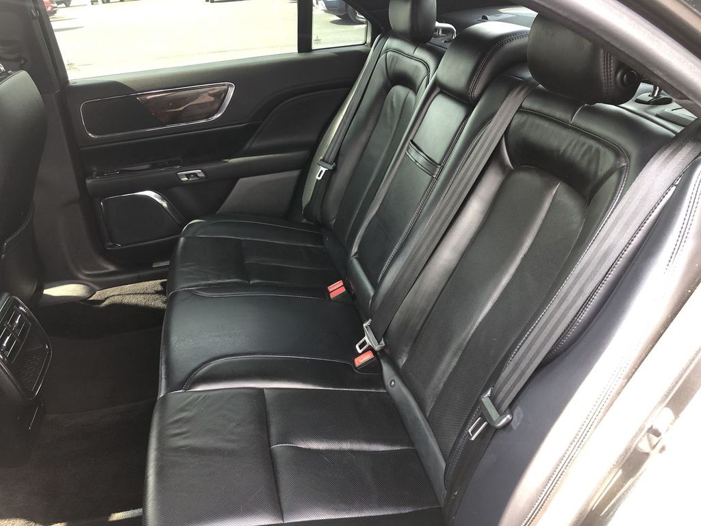 2017 Lincoln Continental