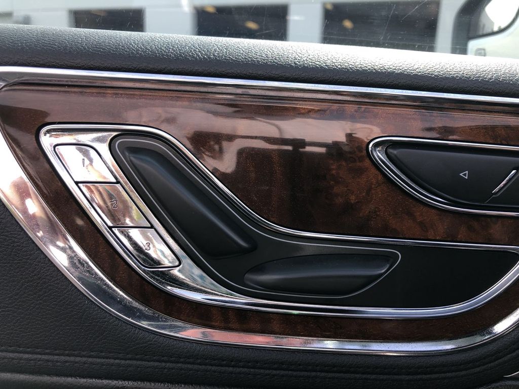 2017 Lincoln Continental