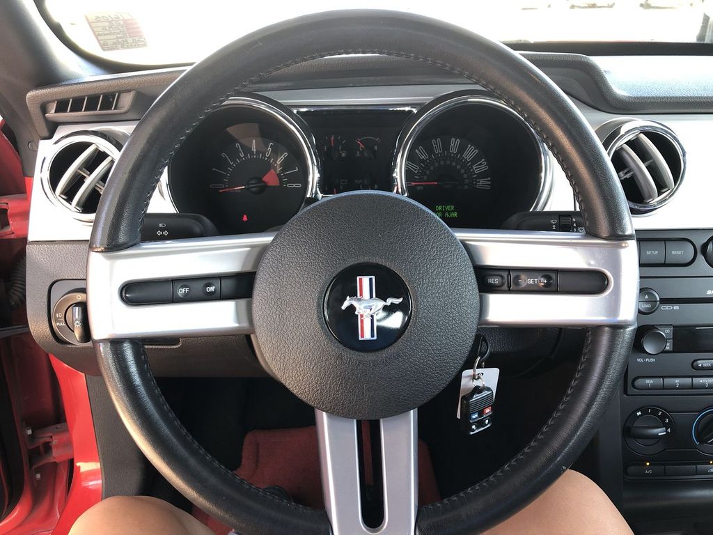 2005 Ford Mustang