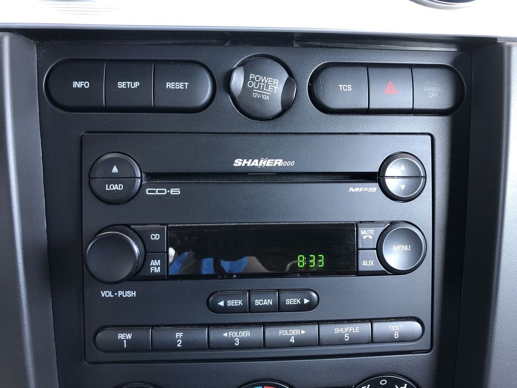 2005 Ford Mustang