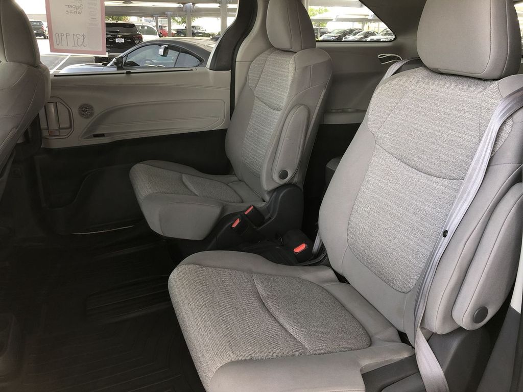 2021 Toyota Sienna