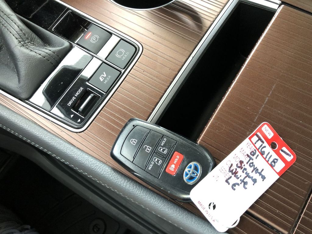2021 Toyota Sienna