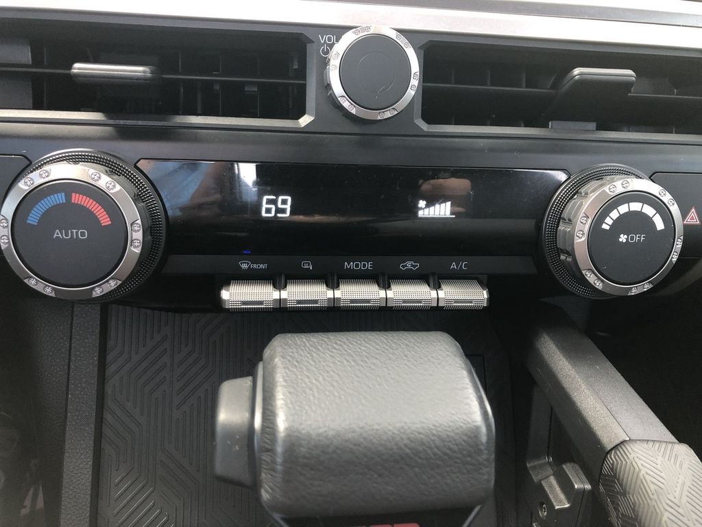 2025 Toyota Tacoma Hybrid