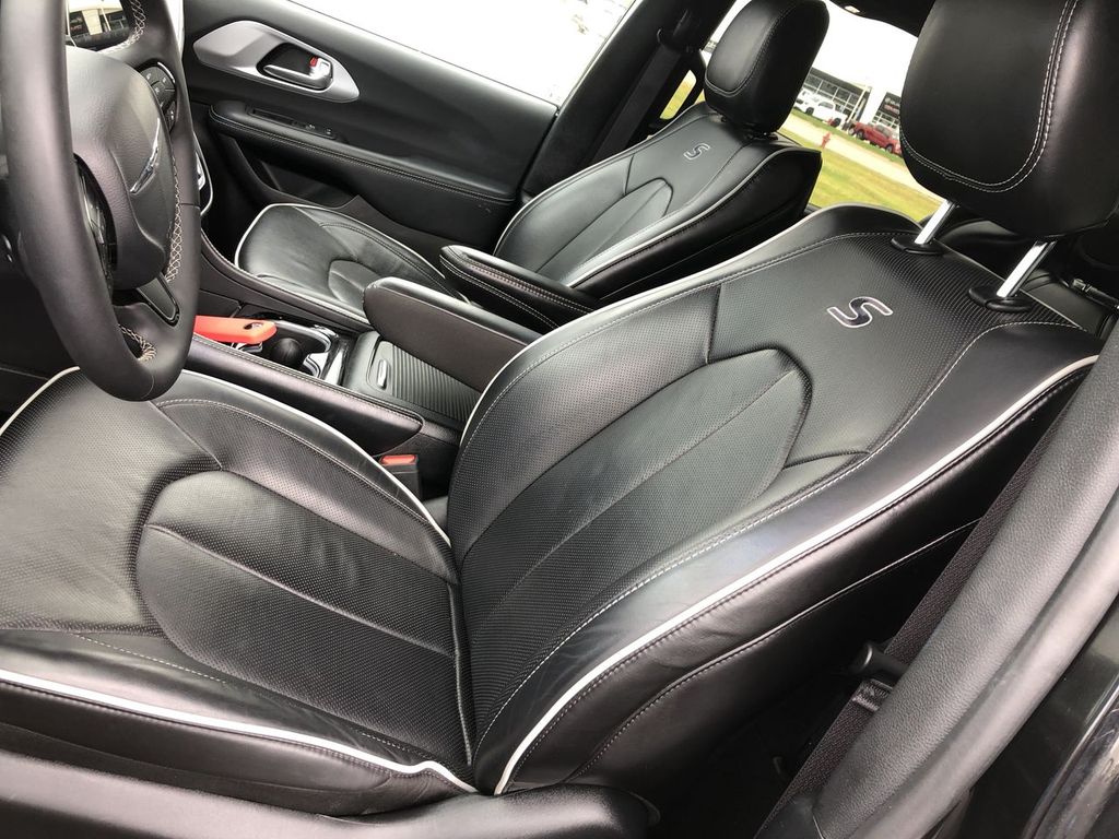 2025 Chrysler Pacifica
