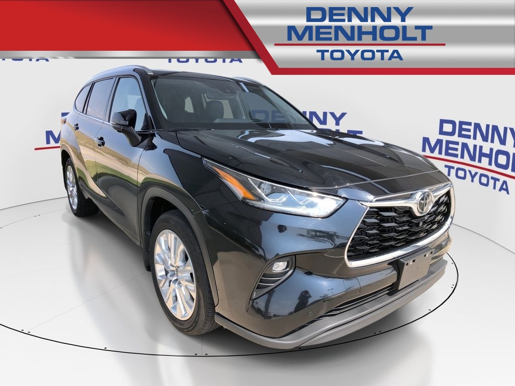 Used 2025 Toyota Highlander Limited SUVs