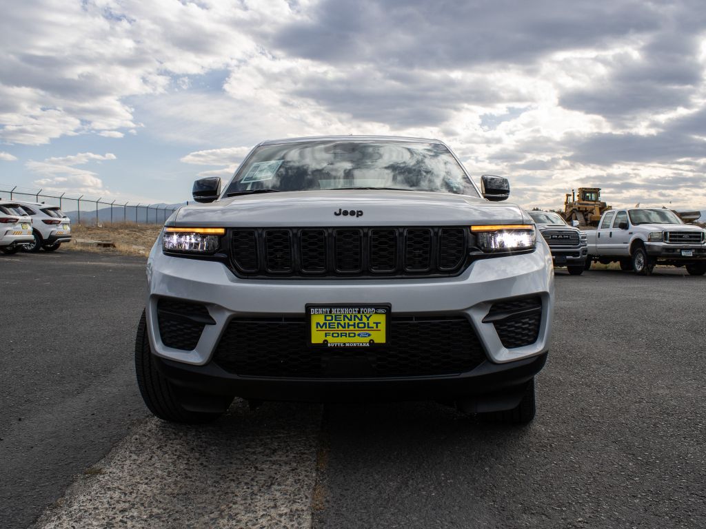 2023 Jeep Grand Cherokee