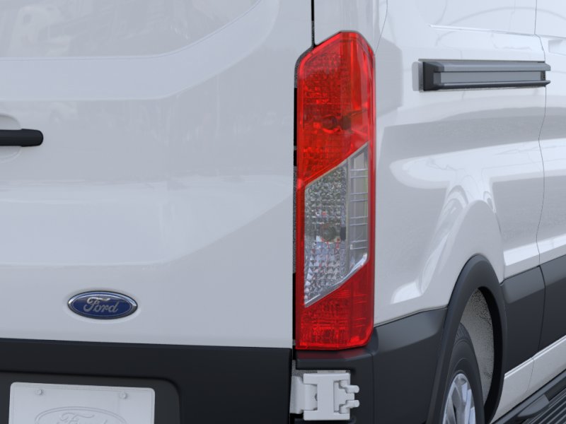 2025 Ford E-Transit