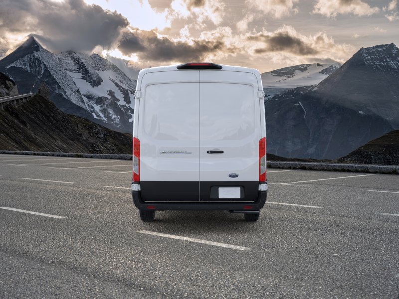 2025 Ford E-Transit