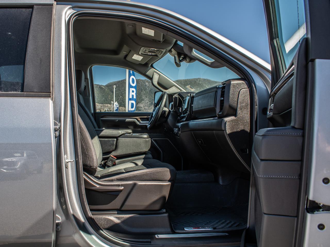 2025 Chevrolet Silverado 2500