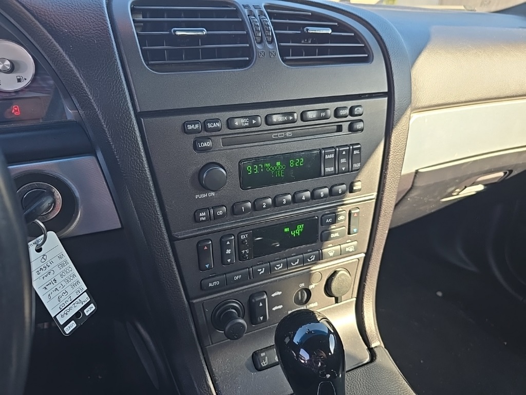 2003 Ford Thunderbird